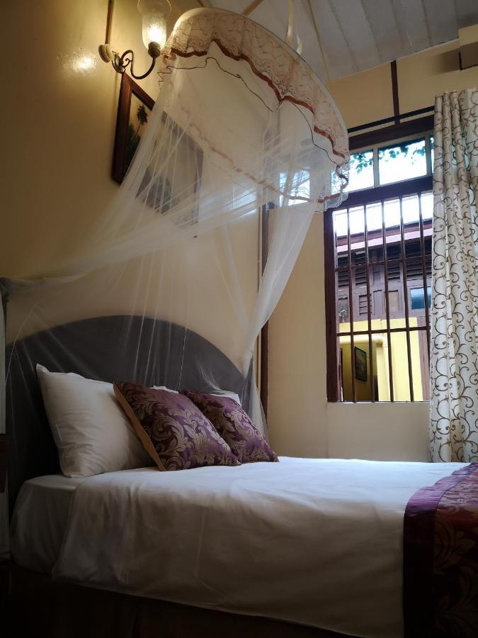 Vintage House Hotel Georgetown Bilik gambar